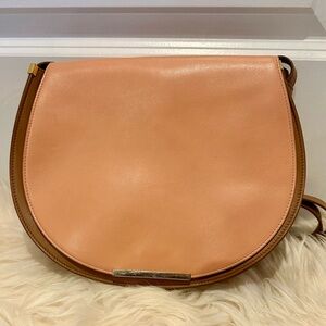 Cuyana large two-toned saddle bag